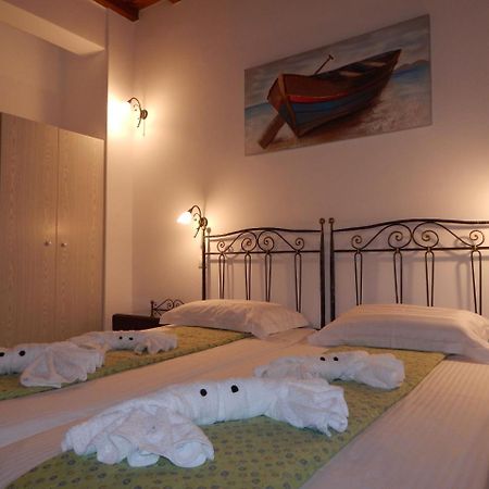 Nisiotiko House In Tinos Near The Beach Agios Ioannis  Exterior photo